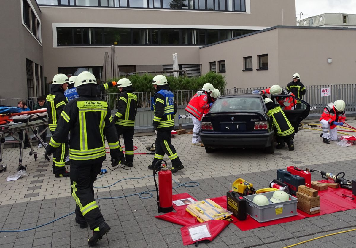 Seg E Beim Drk Aktionstag Ortsverein Schw Bisch Gm Nd